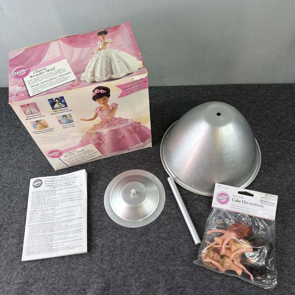 Wilton Classic Wonder Mold Doll Cake Pan Set 2105-5651 Vintage w Box Picks